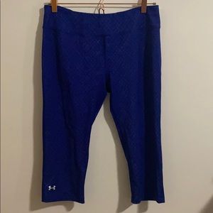 Under armour cropped workout leggings